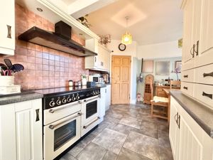 Photo 23- click for photo gallery